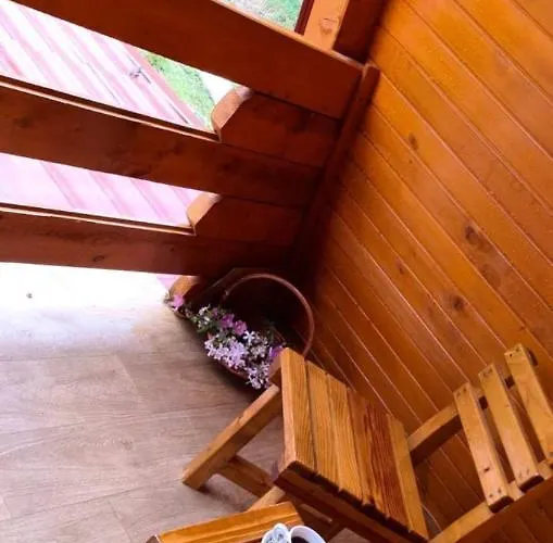 Vikendica Bosnjak Holiday home *